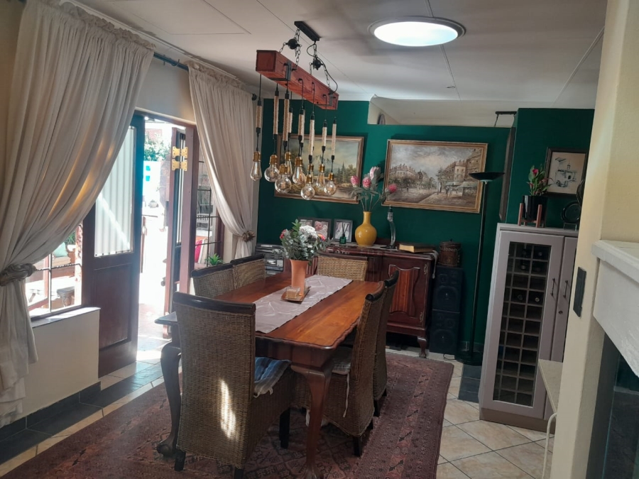 3 Bedroom Property for Sale in Waterval East North West